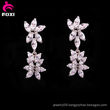 New Fashion Flower Gemstone Bridal Stud Earrings